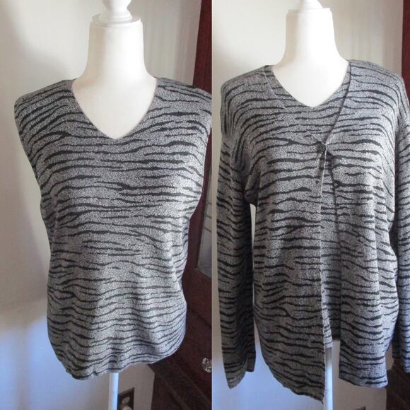 Vintage Sweaters - 80s/90s Vintage Liz Claiborne Gray & Black Zebra Print Sweater Set Size M Edgy